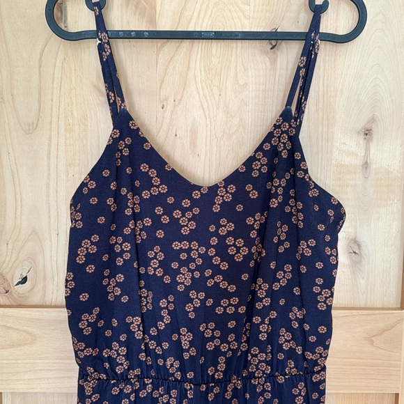 Novella Royale jumpsuit - Picture 3 of 10